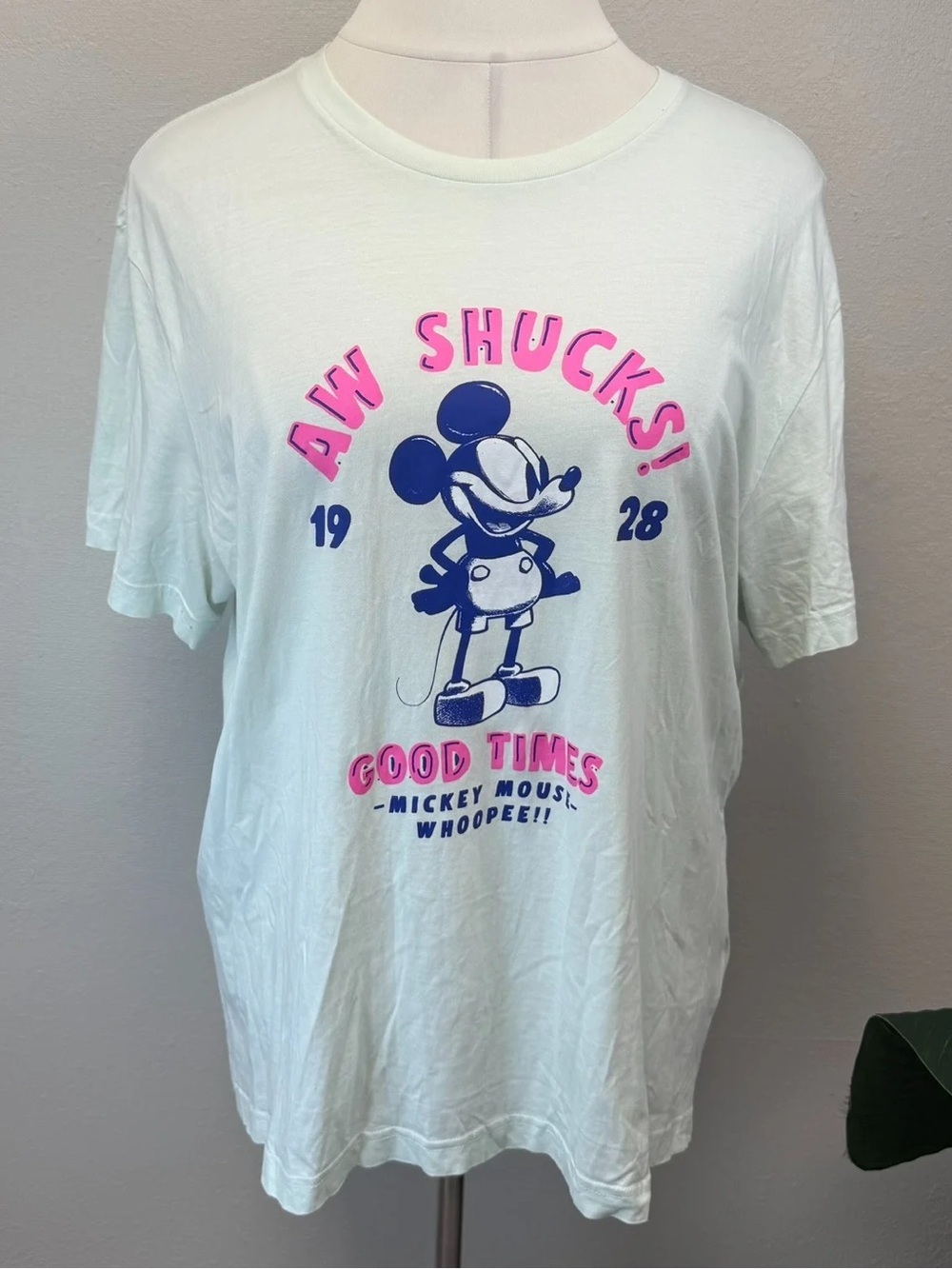 H&M Disney Light Green "Aw Shucks! Good Times" Mickey Mouse Tee Shirt - Size XXL